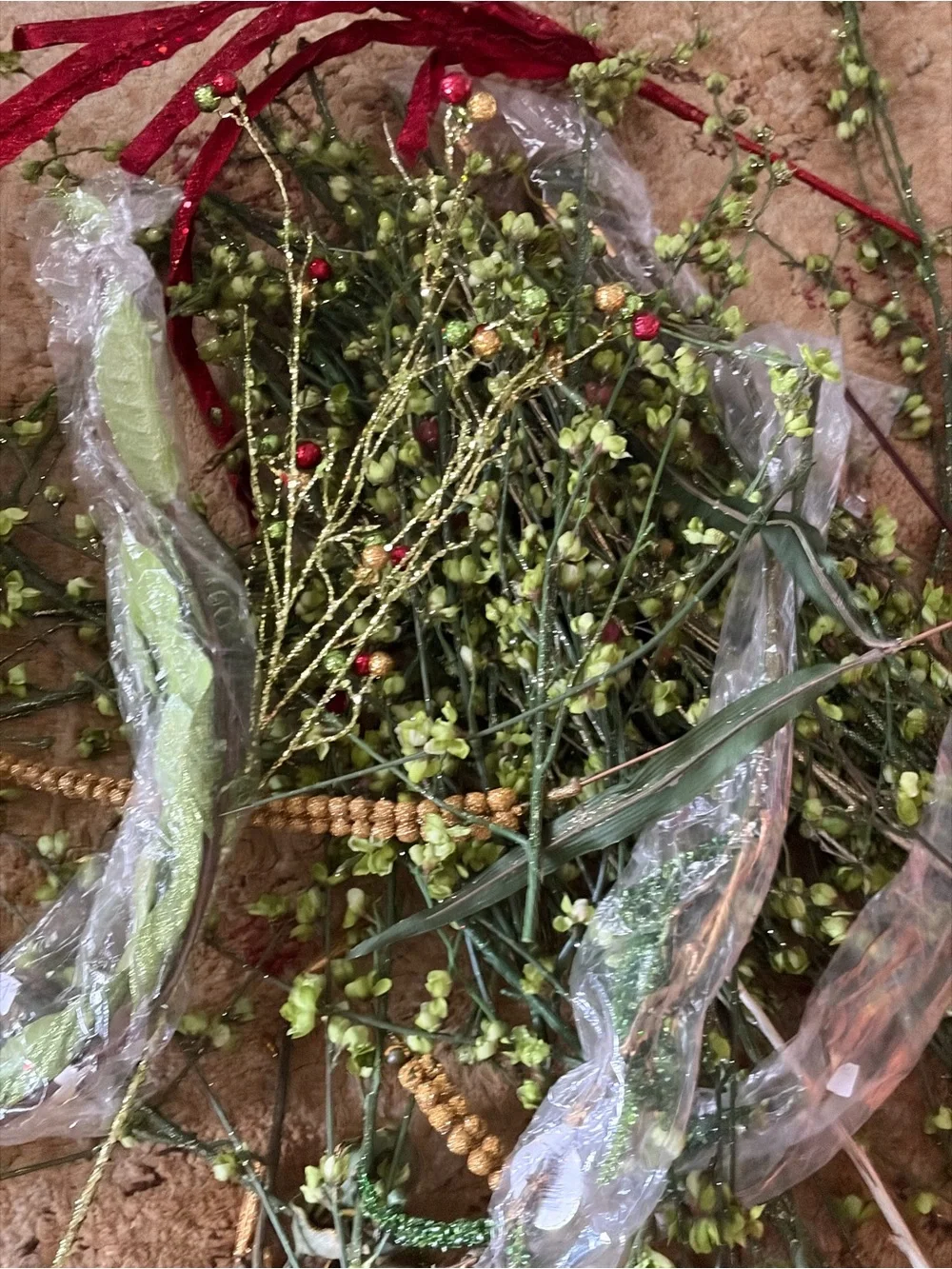 Over 30 stems. Mostly green - some red and gold NWT